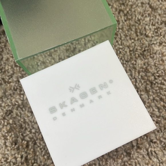 Skagen men’s watch - Picture 2 of 3